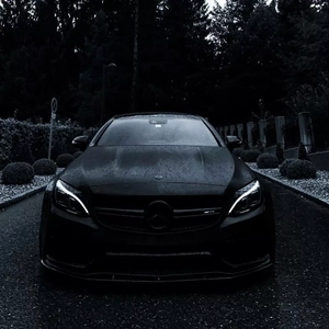 老挝裸休美女撒尿露脸视频
